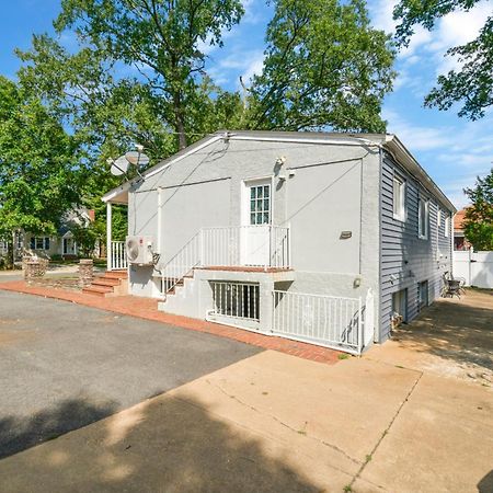 Escape To Our Cozy 3 Bed Rm 2 Bath Unit In Alexandria Va Villa Buitenkant foto