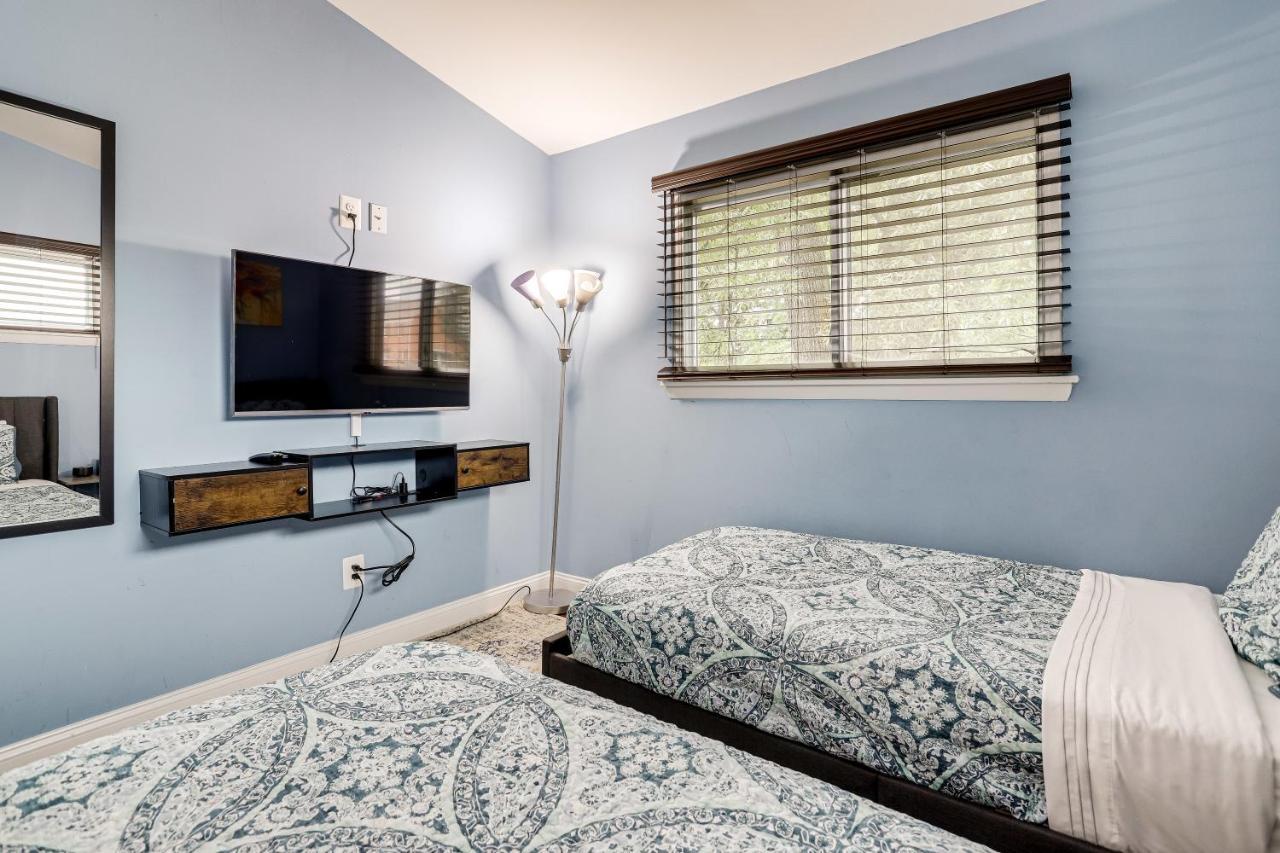 Escape To Our Cozy 3 Bed Rm 2 Bath Unit In Alexandria Va Villa Buitenkant foto