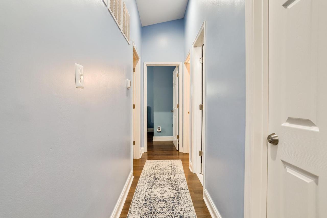 Escape To Our Cozy 3 Bed Rm 2 Bath Unit In Alexandria Va Villa Buitenkant foto